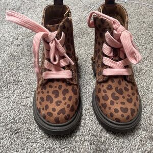 Cat & Jack Brown and Pink Leopard Print Boots